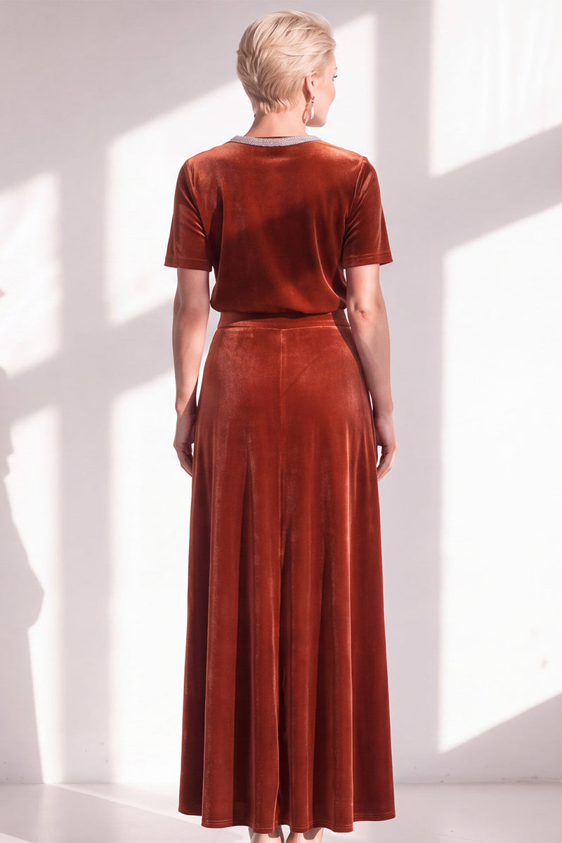 Load image into Gallery viewer, Burgundy Velvet Sparkly A Line Beaded Long Mother of the Bride Dress with Sleeves