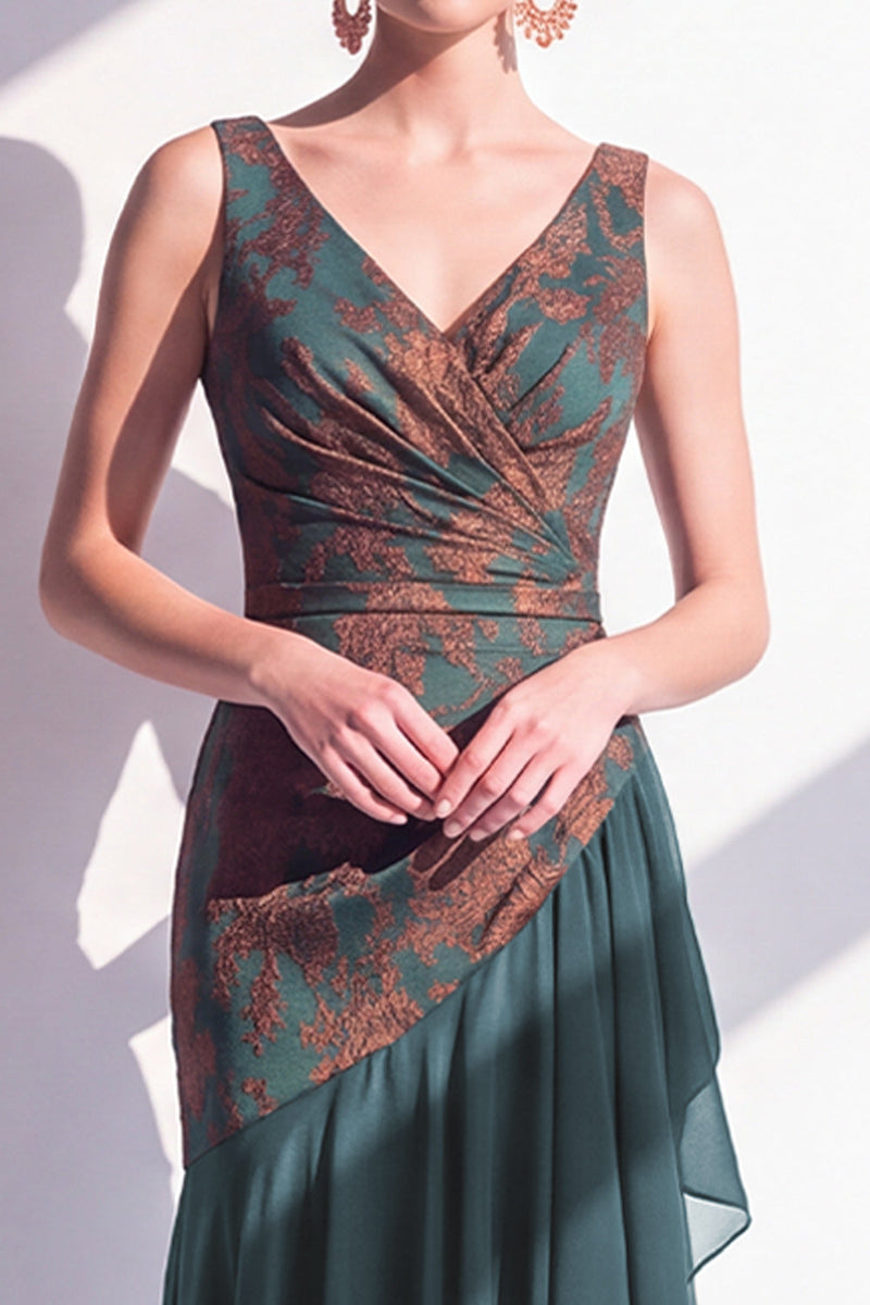 Load image into Gallery viewer, Dark Green Mermaid Floral Ruched V-Neck Long Velvet Evening Dress