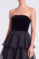 Load image into Gallery viewer, Black A Line Ruffled Tiered Strapless Maxi Formal Dress