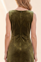 Load image into Gallery viewer, Olive Velvet Sheath Bateau Neck Long Wedding Guest Dress with Lace