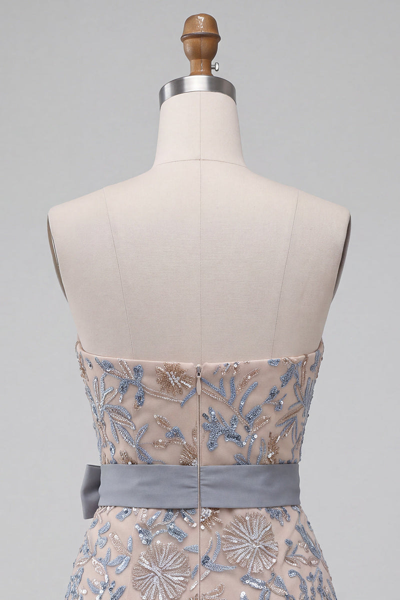 Load image into Gallery viewer, Sparkly Light Grey Tight Beaded Floral Mini Cocktail Dress with Bow