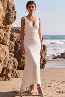 Load image into Gallery viewer, Mermaid White Lace V-Neck Floral Sweep Train Beach Wedding Dress
