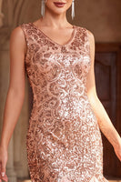 Load image into Gallery viewer, Sparkly Golden V-Neck Sequin Bodycon Midi 1920s Dress with Fringes