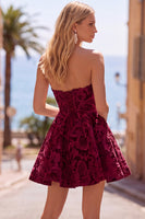 Load image into Gallery viewer, White A Line Sweetheart Lace Short Corset Cocktail Dress