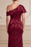 Load image into Gallery viewer, Floral Burgundy Sheath Ruched Long Mother of the Bride Dress with Slit
