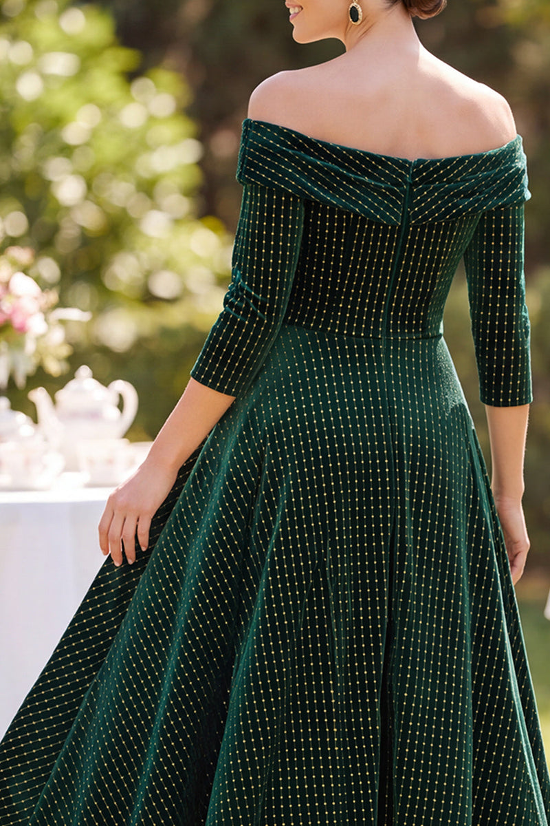 Load image into Gallery viewer, Velvet Dark Green A Line Ruched Off the Shoulder Midi Mother of the Bride Dress