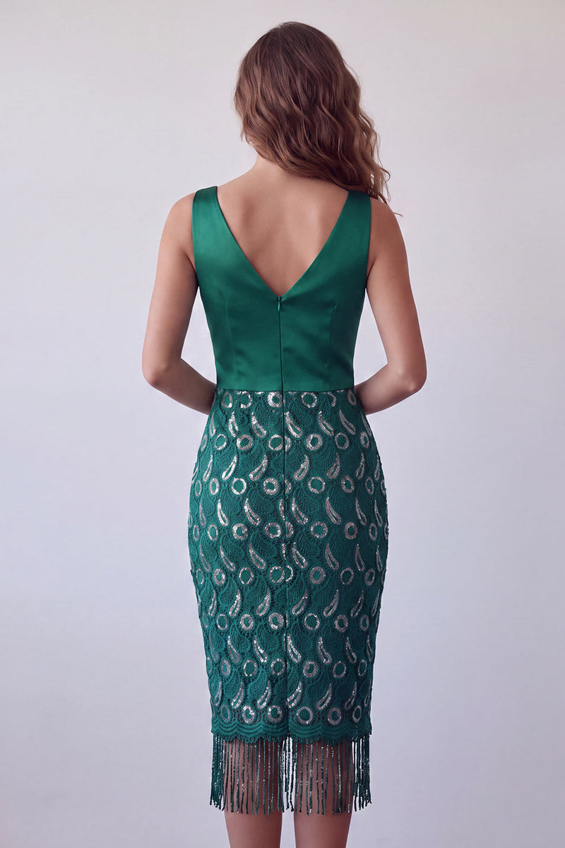 Load image into Gallery viewer, Sparkly Sequin Dark Green Tight V-Neck Midi Cocktail Dress with Fringes