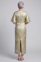 Load image into Gallery viewer, Jacquard Light Green Floral Sheath Flutter Sleeves Long Mother of the Bride Dress with Slit