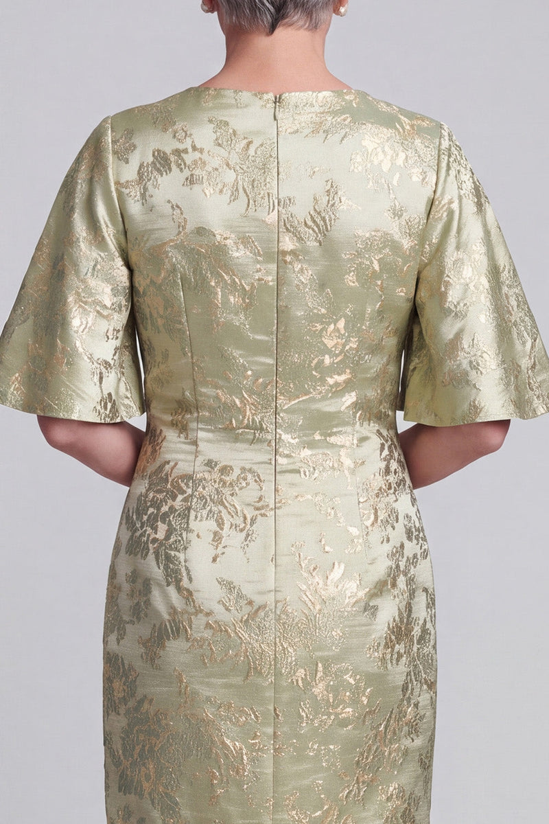 Load image into Gallery viewer, Jacquard Light Green Floral Sheath Flutter Sleeves Long Mother of the Bride Dress with Slit