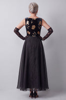 Load image into Gallery viewer, Floral Black A Line Velvet Sparkly Sequin Long Mother of the Bride Dress