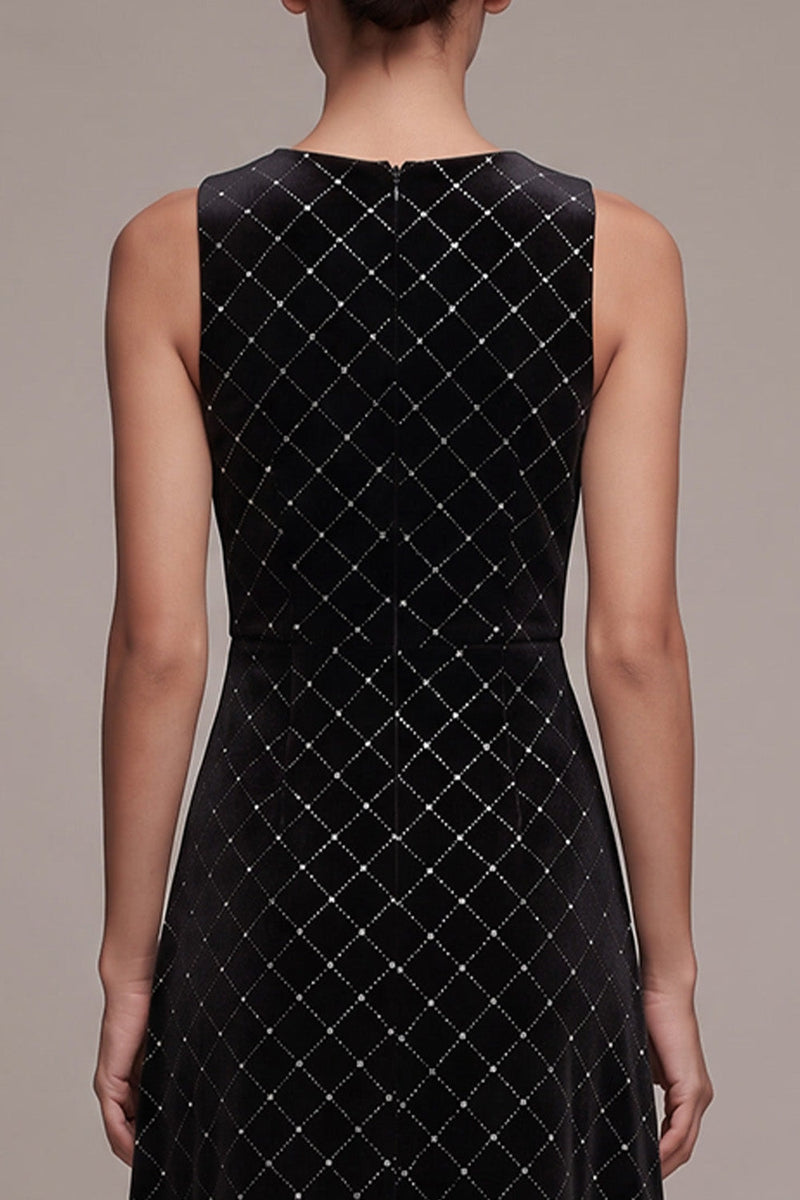 Load image into Gallery viewer, Sparkly Black Plaid Beaded A-Line Velvet Round Neck Long Evening Dress