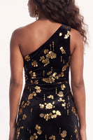 Load image into Gallery viewer, Sparkly Golden One Shoulder Sequins Sheath Velevet Long Wedding Guest Dress