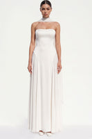 Load image into Gallery viewer, Simple White Strapless A-Line Neck Scarf Long Beach Wedding Dress