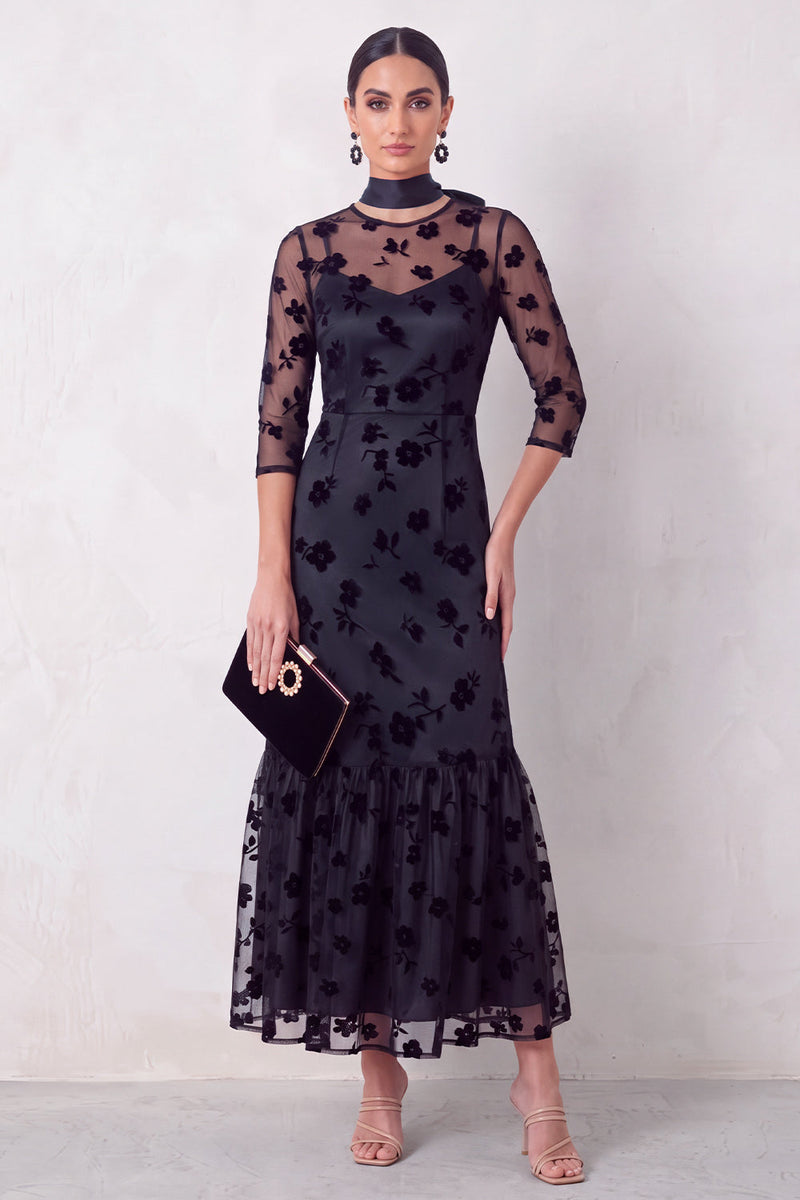 Load image into Gallery viewer, Floral Black Ruffled Round Neck 3/4 Sleeves Long Formal Dress with Neck Scarf