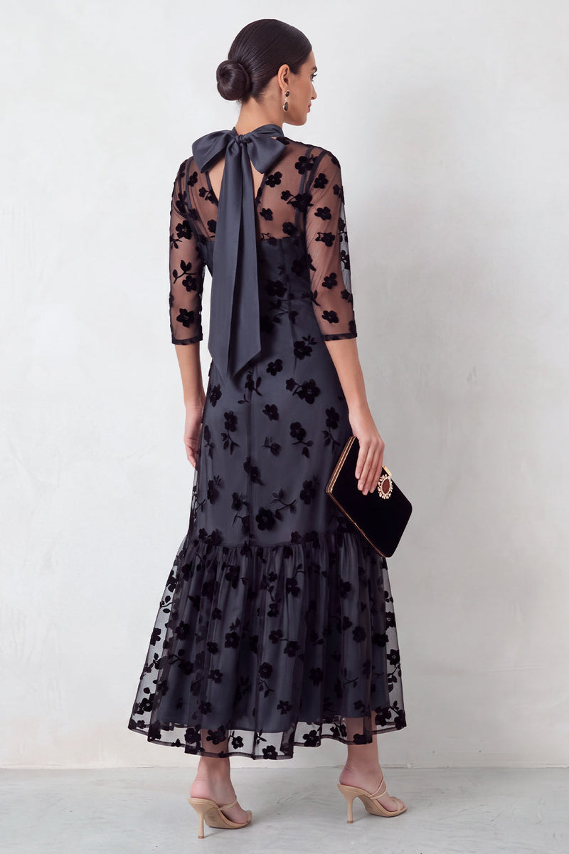 Load image into Gallery viewer, Floral Black Ruffled Round Neck 3/4 Sleeves Long Formal Dress with Neck Scarf