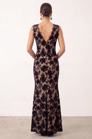 Load image into Gallery viewer, Black Floral Mermaid V-Neck Lace Long Formal Dress