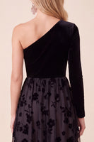 Load image into Gallery viewer, Black A Line Velvet Floral One Shoulder Long Wedding Guest Dress with Sleeve