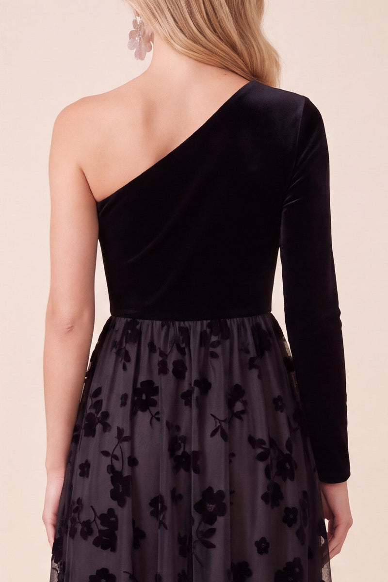 Load image into Gallery viewer, Black A Line Velvet Floral One Shoulder Long Wedding Guest Dress with Sleeve