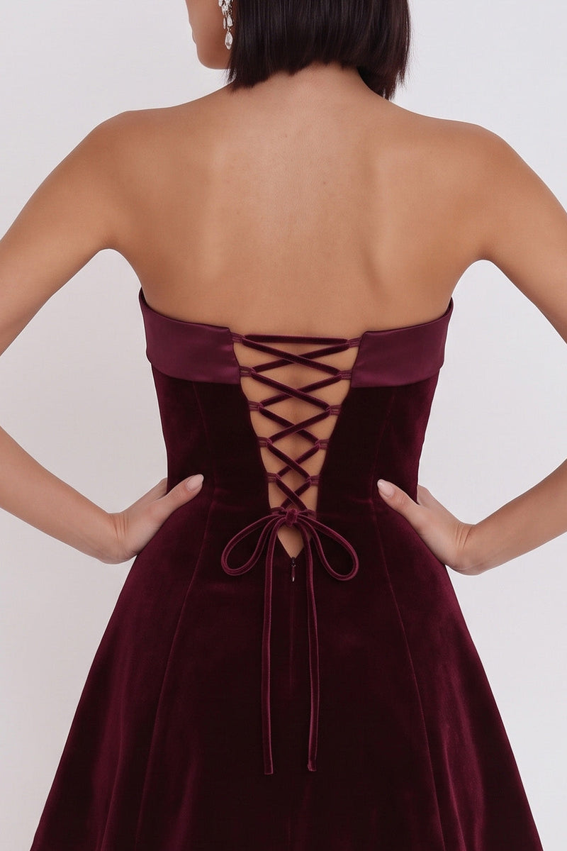 Load image into Gallery viewer, A-Line Strapless Simple Burgundy Velvet Short Cocktail Dress