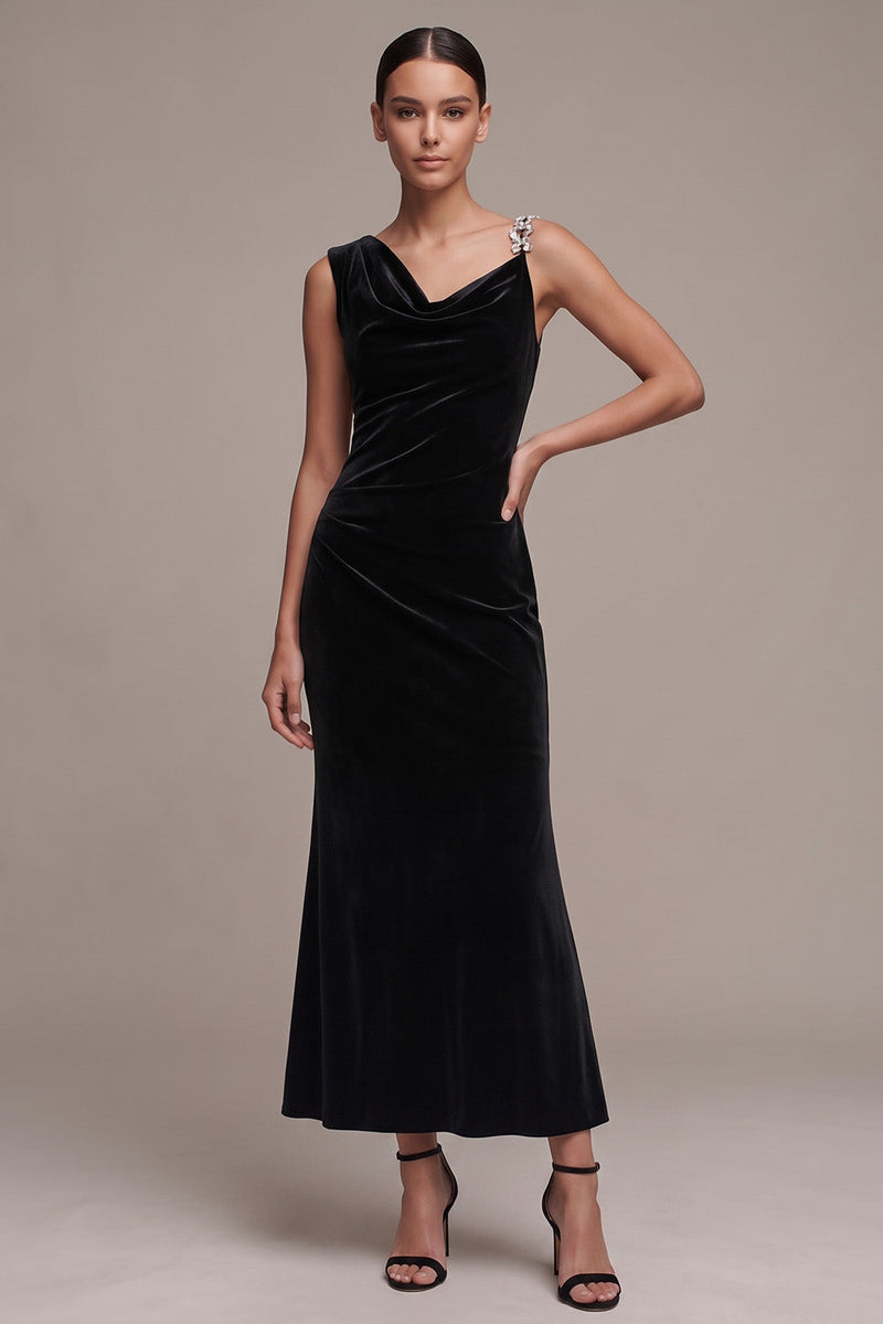 Load image into Gallery viewer, Black Mermaid Asymmetrical Neck Velvet Long Formal Dress with Rhinestone