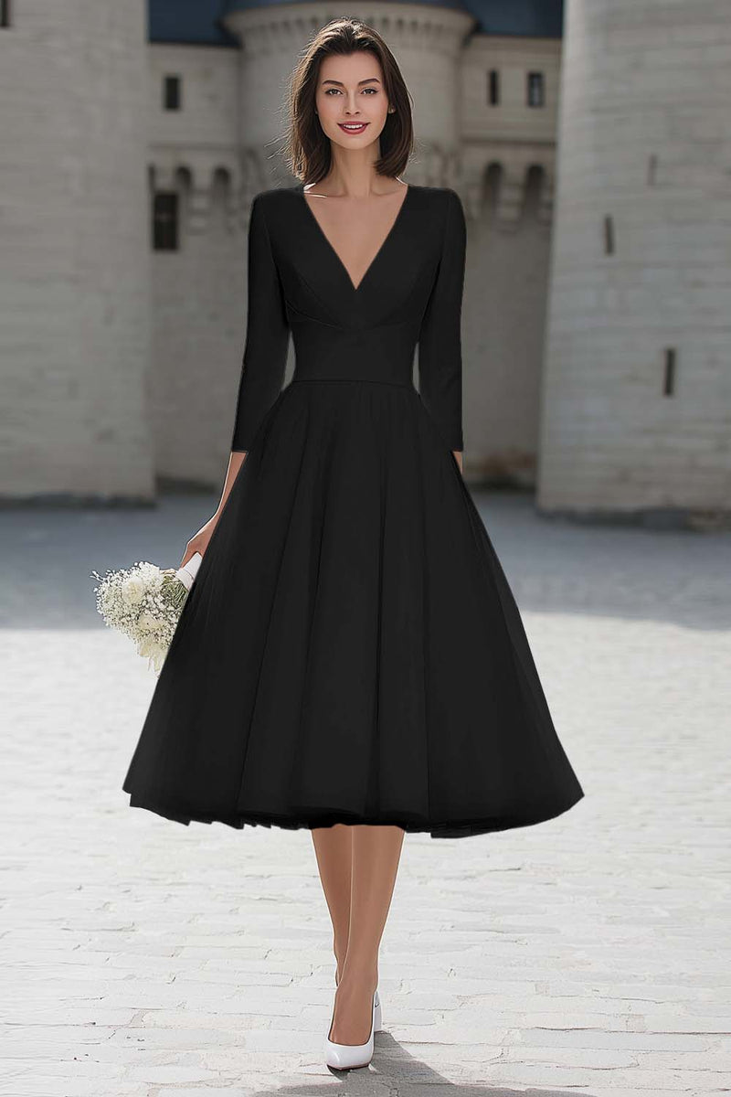 Load image into Gallery viewer, Ivory A Line V-Neck Midi Wedding Dress with Sleeves