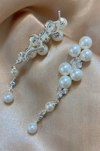 White Beading Pearl Earrings