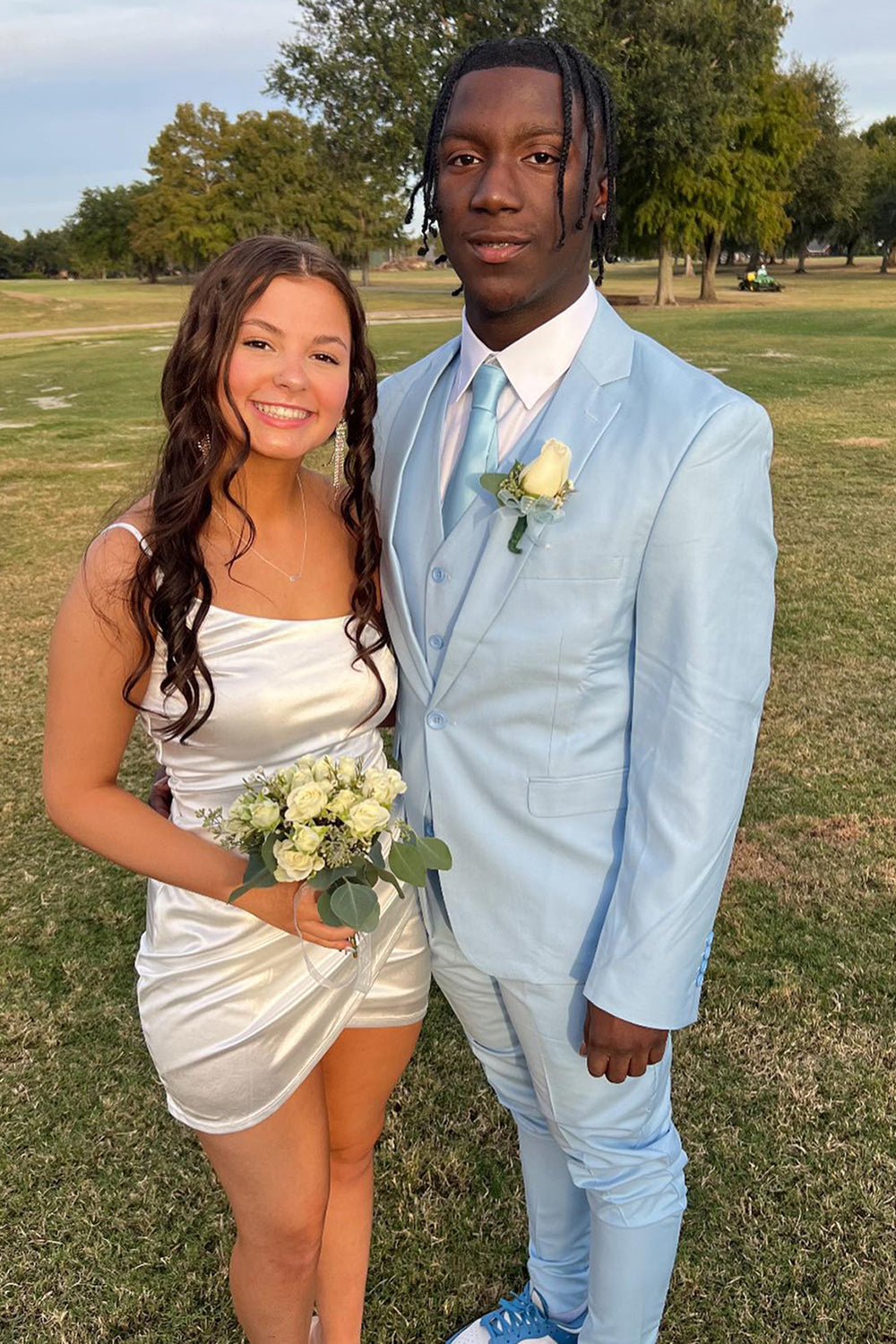 Notched Lapel Light Blue Men's Prom Suits