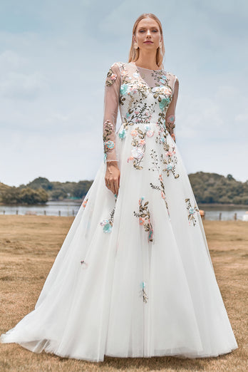 Long Sleeves Tulle Ivory Wedding Dress with Embroidery