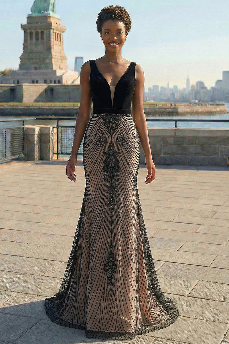 Load image into Gallery viewer, Sparkly Mermaid Sequins Black Long Prom Dress