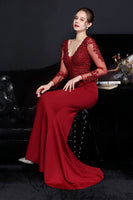 Load image into Gallery viewer, White Applique Mermaid Prom Dress