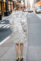 Load image into Gallery viewer, White Oversized Knee Length Faux Fur Shearling Coat