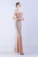 Load image into Gallery viewer, Dark Green Strapless Sequin Sheath Formal Dress with Feather