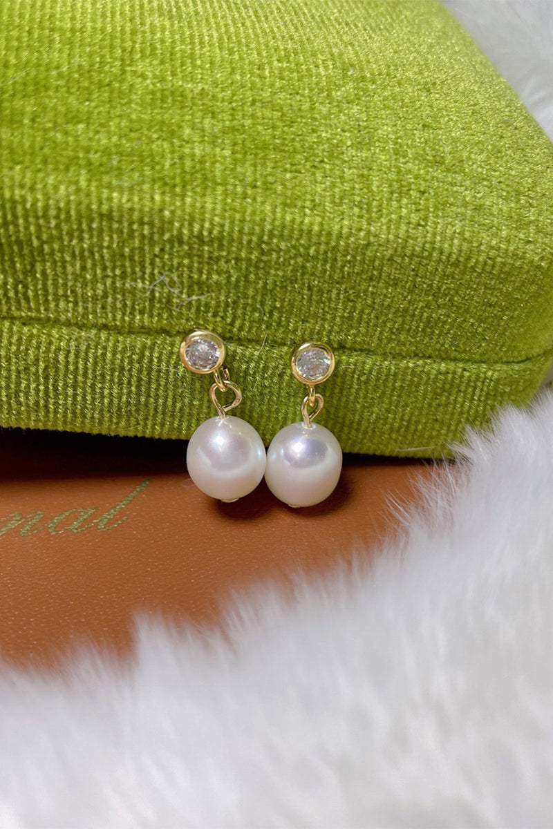 Load image into Gallery viewer, White Pearl Earrings