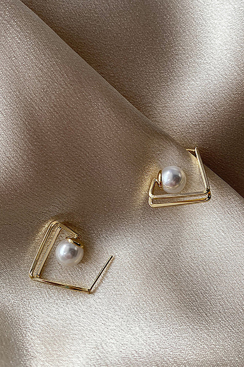 Load image into Gallery viewer, Simple and Versatile Pearl Earrings