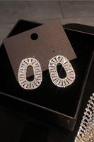 Load image into Gallery viewer, Simple Rhinestone Oval Earrings