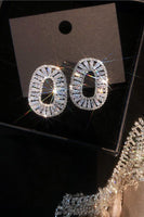 Load image into Gallery viewer, Simple Rhinestone Oval Earrings