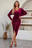 Load image into Gallery viewer, Black Long Sleeves Velvet Holiday Party Dress