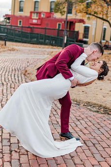Fuchsia Notched Lapel Wedding Suit for Men