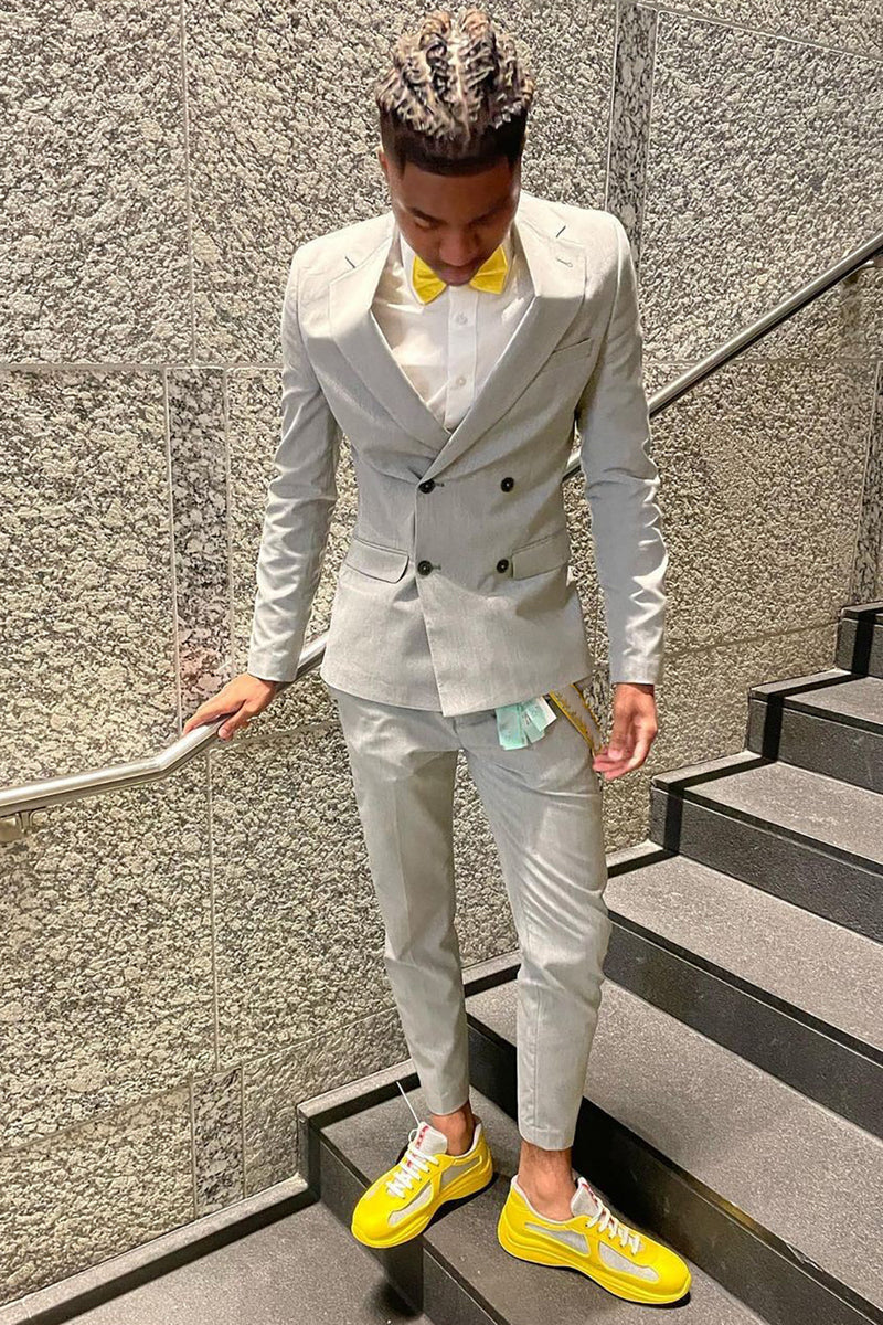 Load image into Gallery viewer, Light Grey Notched Lapel Double Breasted 2 Piece Prom Suits For Men