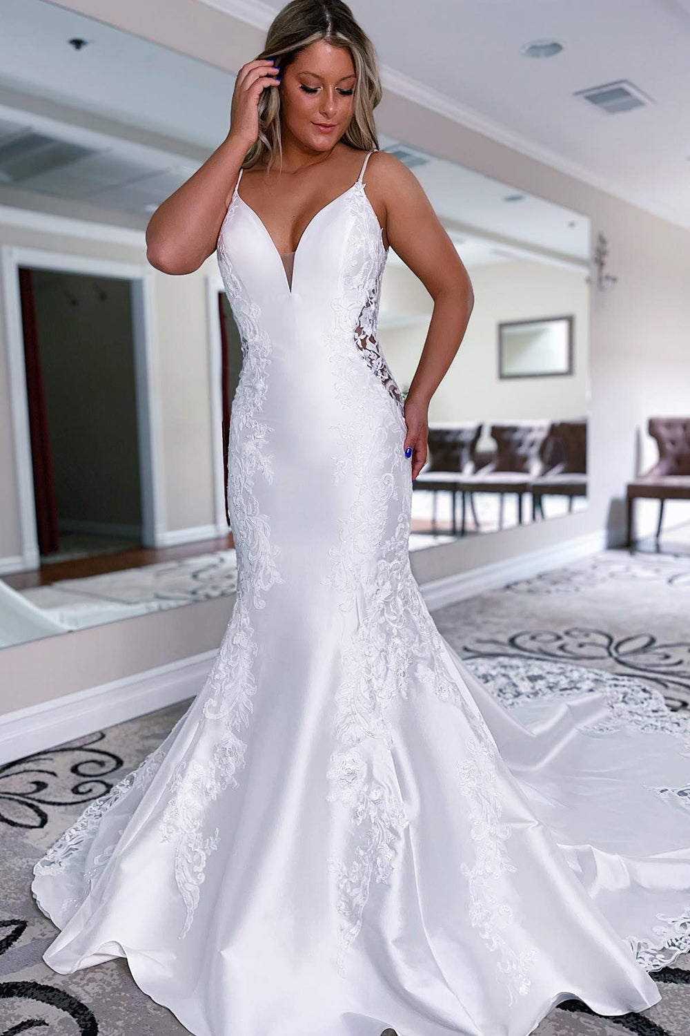 White Mermaid Long Satin Wedding Dress with Lace