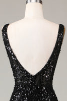 Load image into Gallery viewer, Black Sparkly Depp V-neck Mermaid Prom Dress with Feathers
