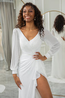 Load image into Gallery viewer, Simple Ivory Ruffled Long Sleeves Boho Wedding Dress