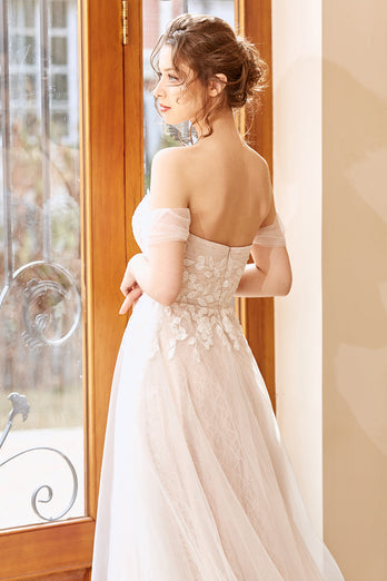Elegant A Line Halter White Long Wedding Dress with Appliques