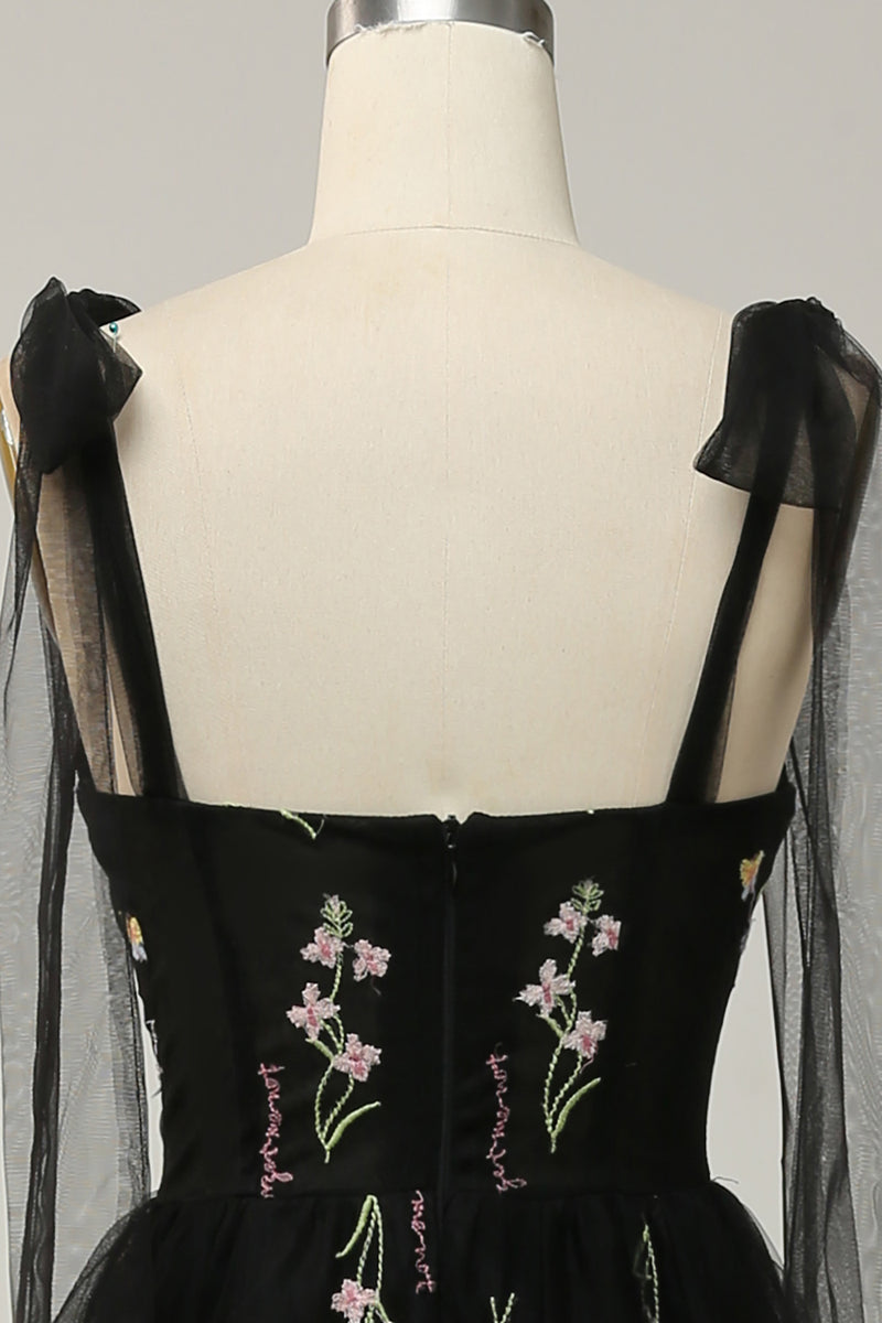 Load image into Gallery viewer, A-Line Spaghetti Straps Black Long Prom Dress with Embroidery