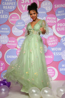 Load image into Gallery viewer, Tulle Deep V Neck Green Gorset Long Prom Dress with Embroidery